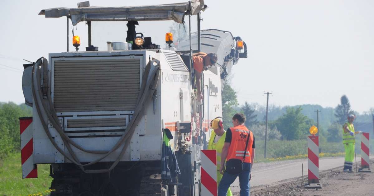 Lielākie satiksmes ierobežojumi ir uz Daugavpils un Liepājas šosejas Lielākie satiksmes ierobežojumi ir uz Daugavpils un Liepājas šosejas