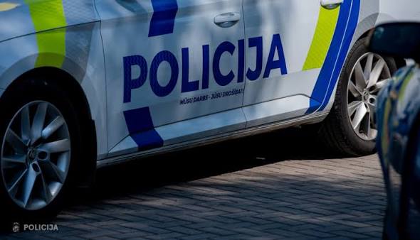 Priekulē piedzēries policists nogalinājis vīrieti Priekulē piedzēries policists nogalinājis vīrieti