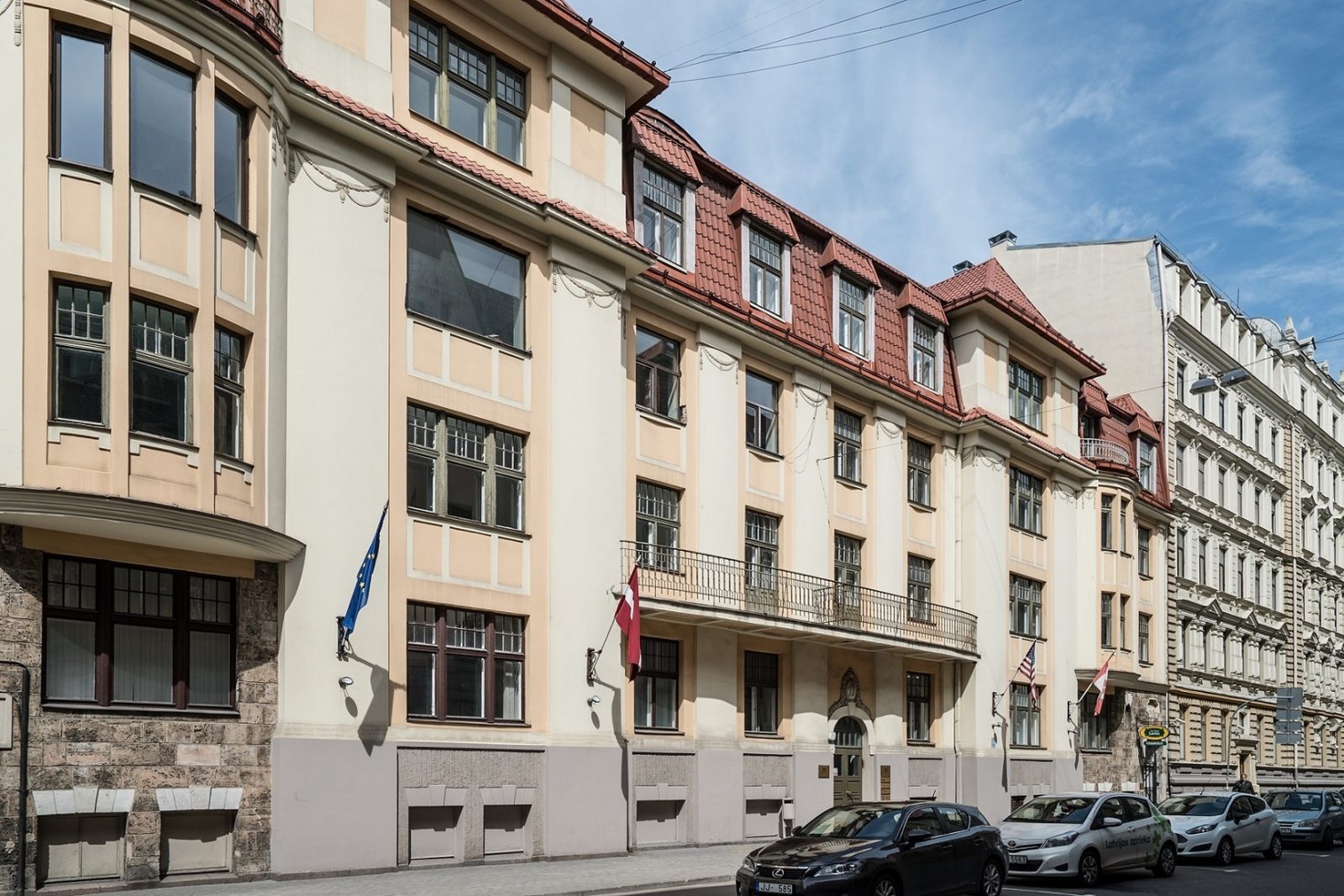 Konkursā meklēs Rīgas Biznesa skolas direktoru Konkursā meklēs Rīgas Biznesa skolas direktoru