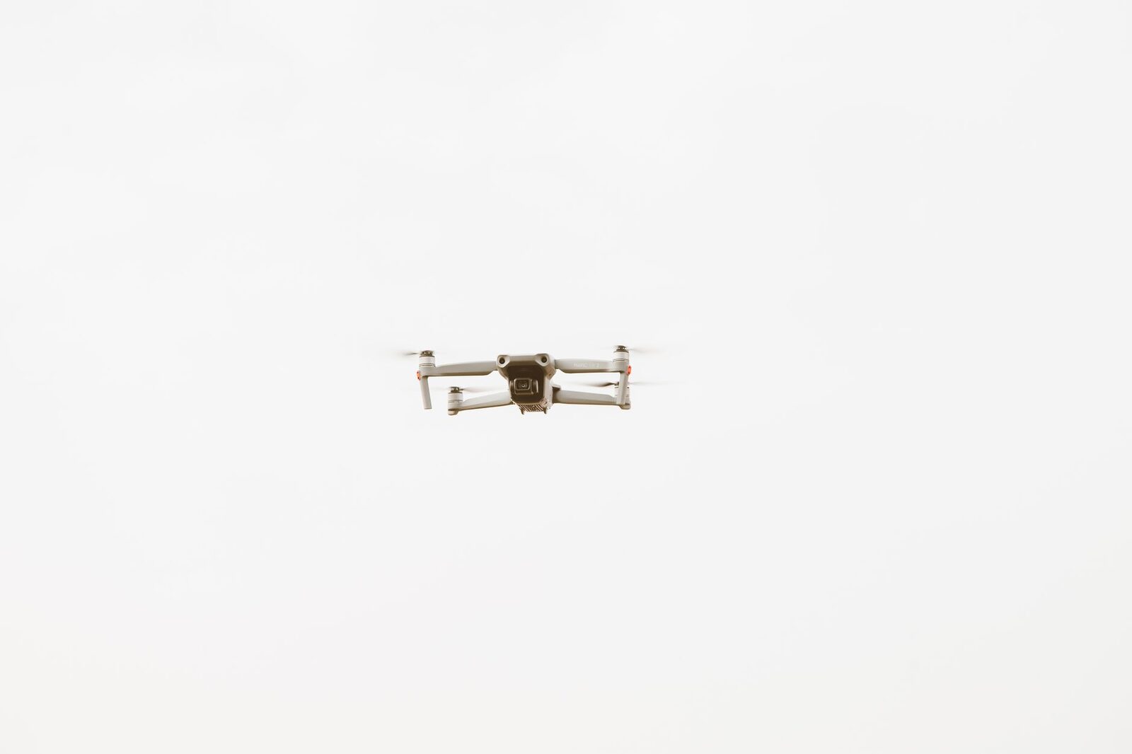 Virš Lietuvos greičiausiai skrido dronas