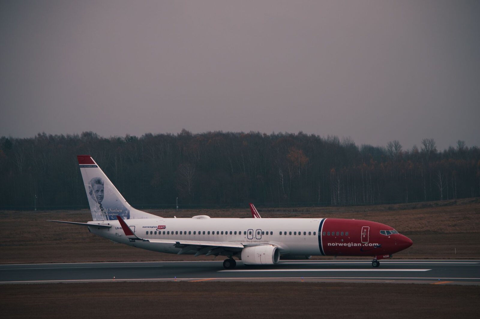 Wilno wstrzymało loty po alarmie Wilno wstrzymało loty po alarmie