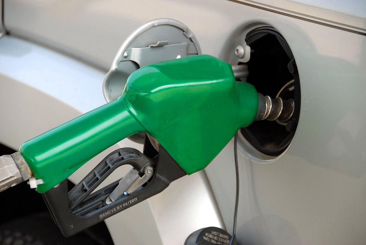 Texas diesel nears six dollars Texas diesel nears six dollars