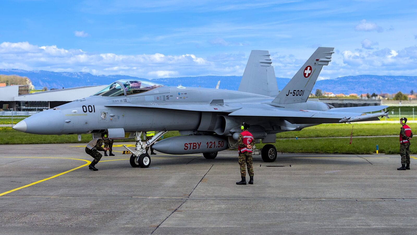 Nationalrat hält am F-35 fest