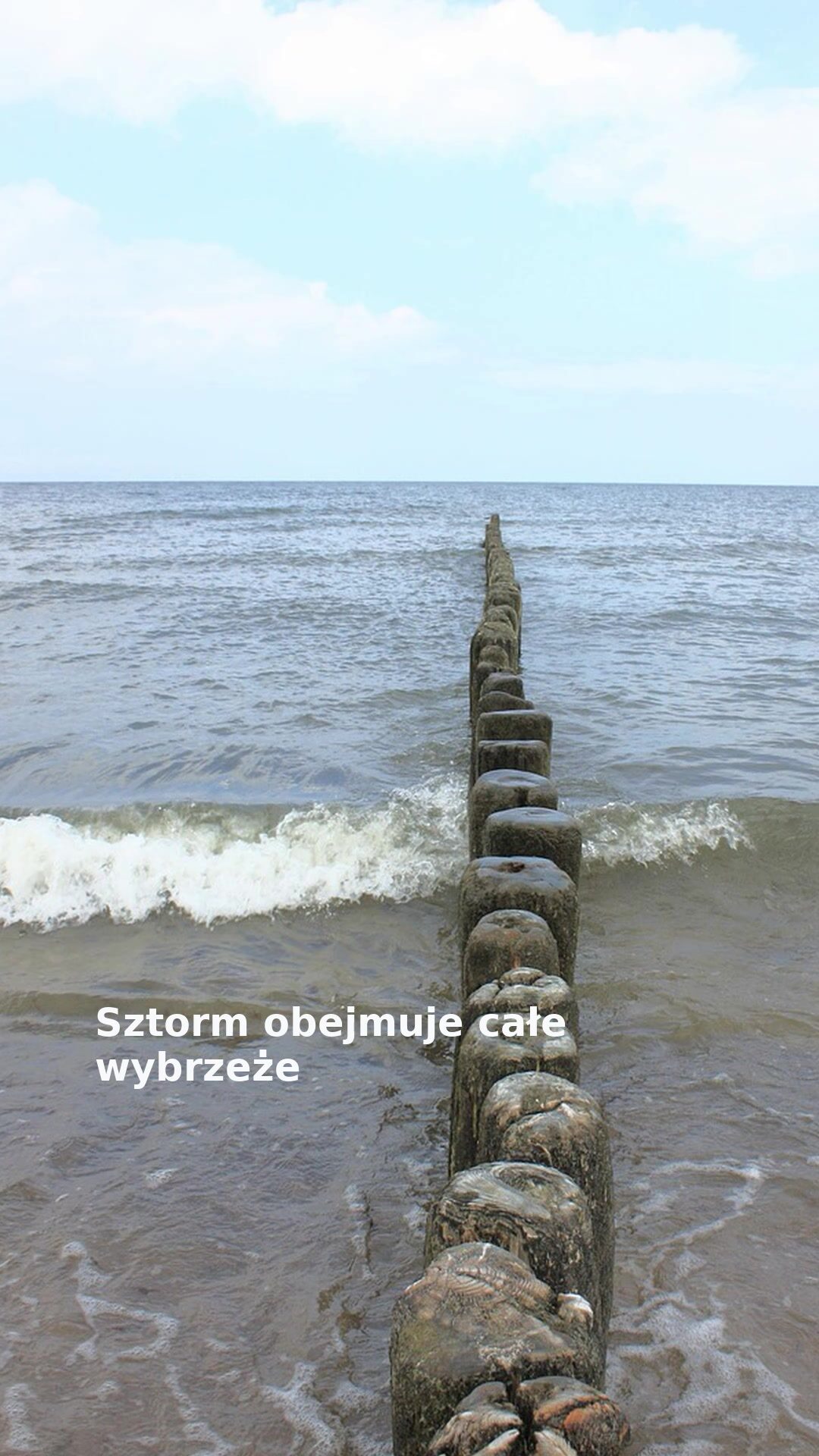 Sztorm obejmuje całe wybrzeże