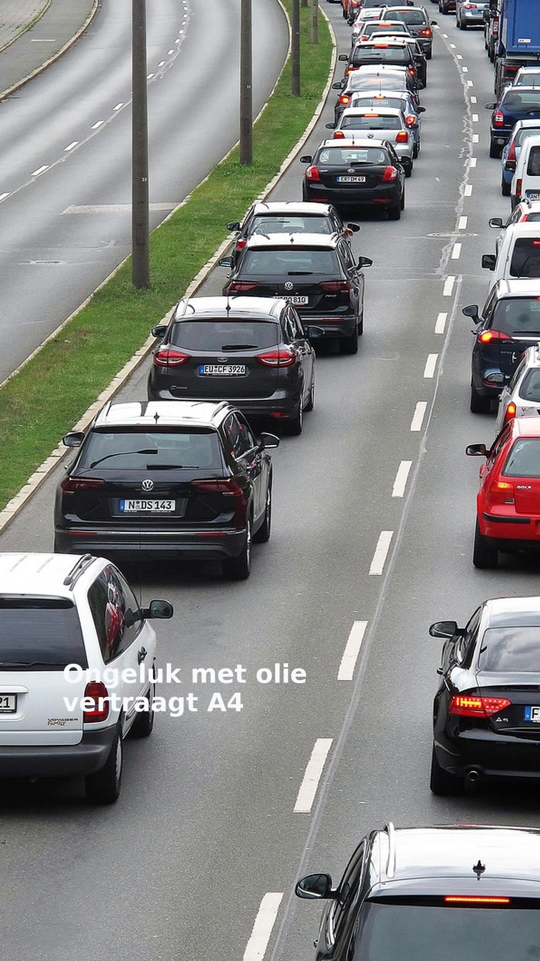 Ongeluk met olie vertraagt A4