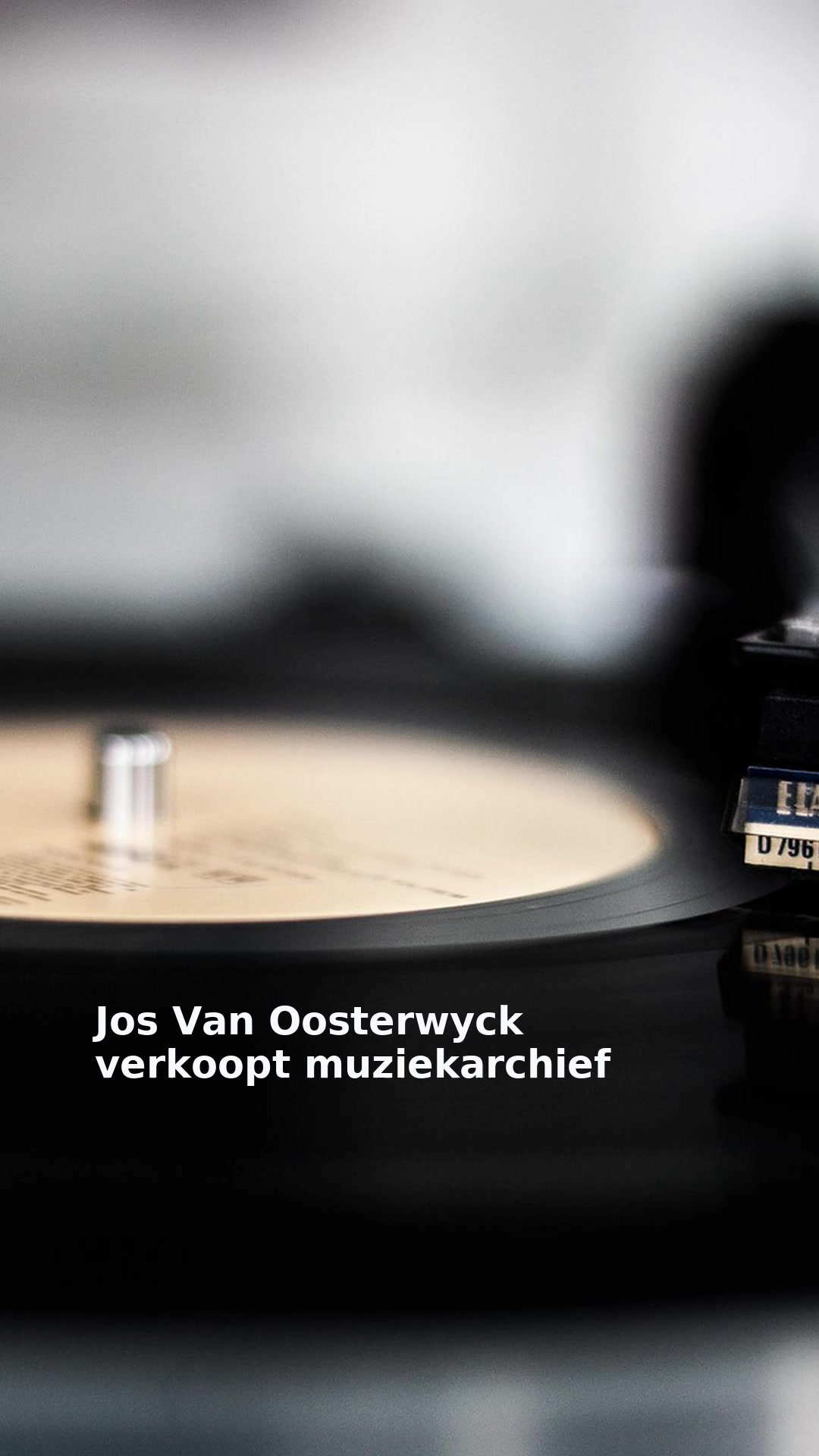 Jos Van Oosterwyck verkoopt muziekarchief
