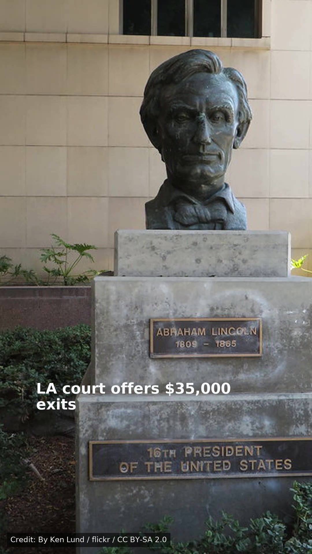 LA court offers $35,000 exits