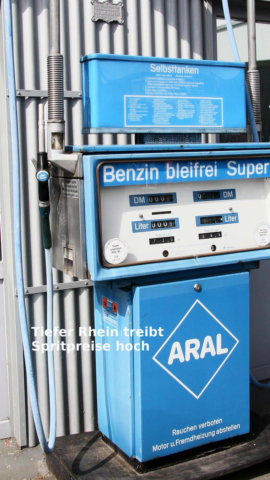 Tiefer Rhein treibt Spritpreise hoch