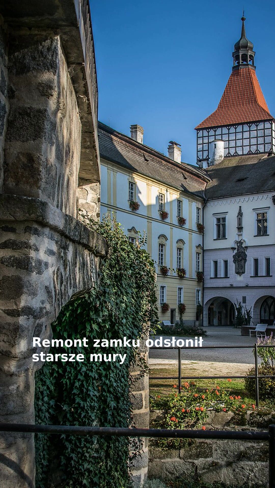 Remont zamku odsłonił starsze mury