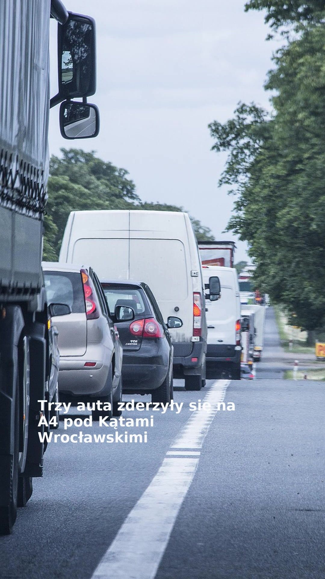 Trzy auta zderzyły się na A4 pod Kątami Wrocławskimi