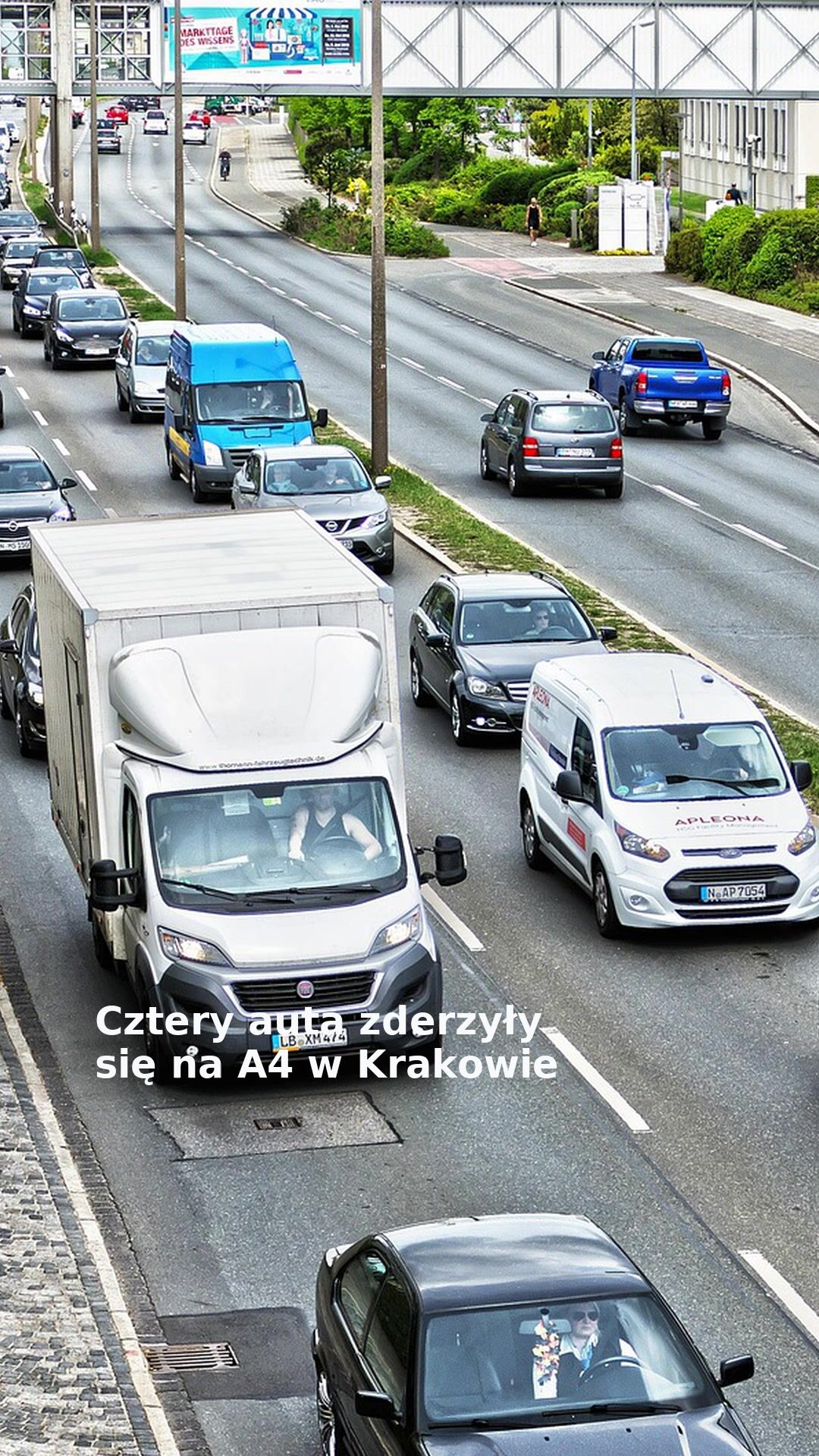 Cztery auta zderzyły się na A4 w Krakowie
