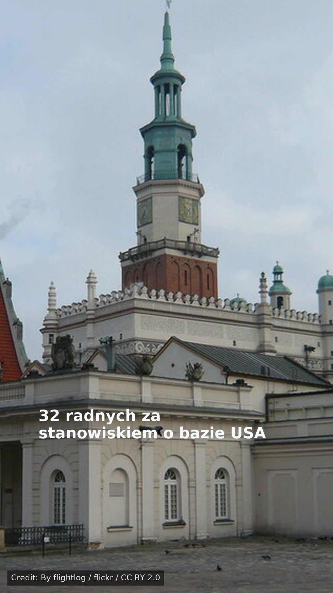 32 radnych za stanowiskiem o bazie USA