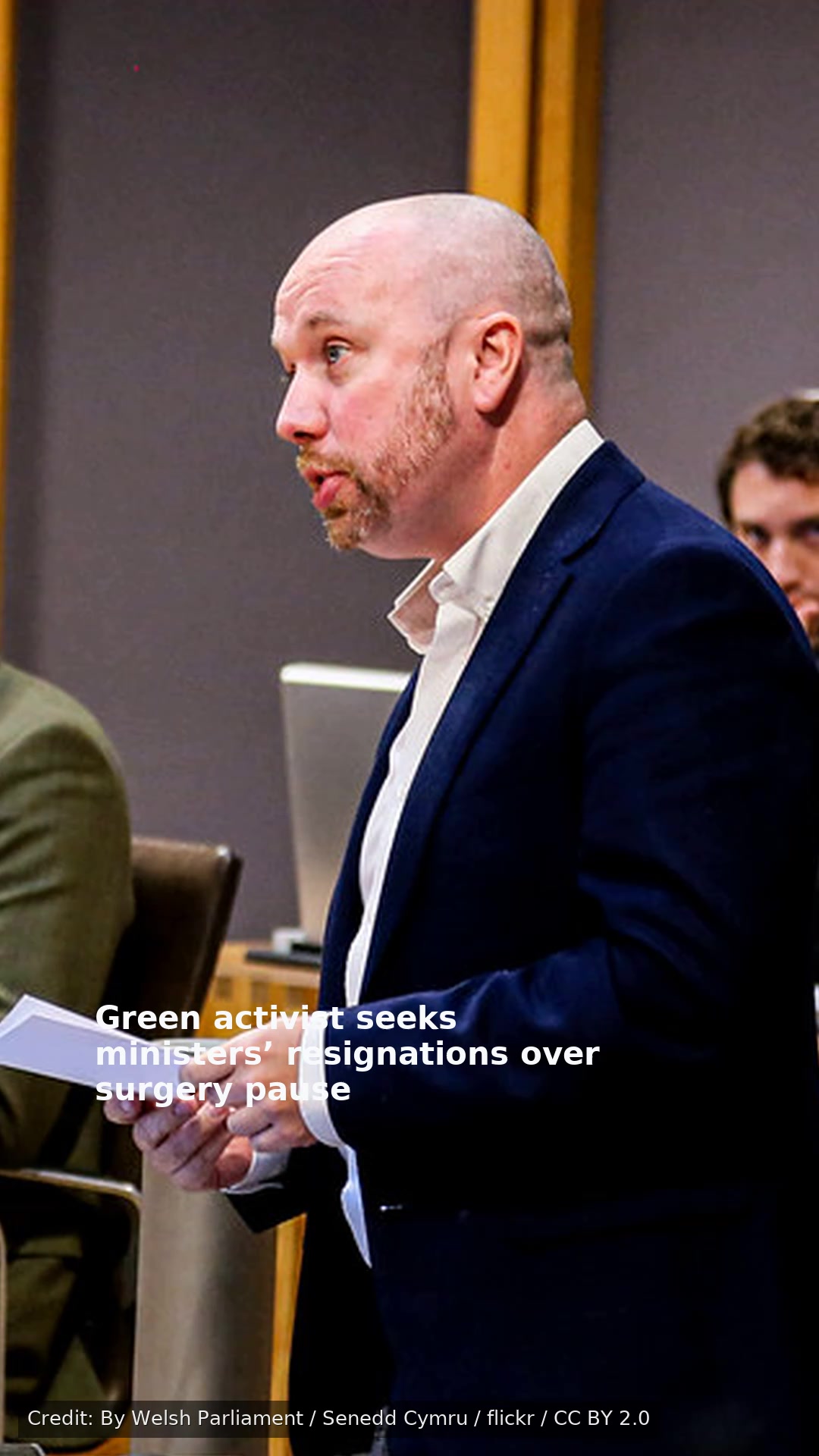 Green activist seeks ministers’ resignations over surgery pause