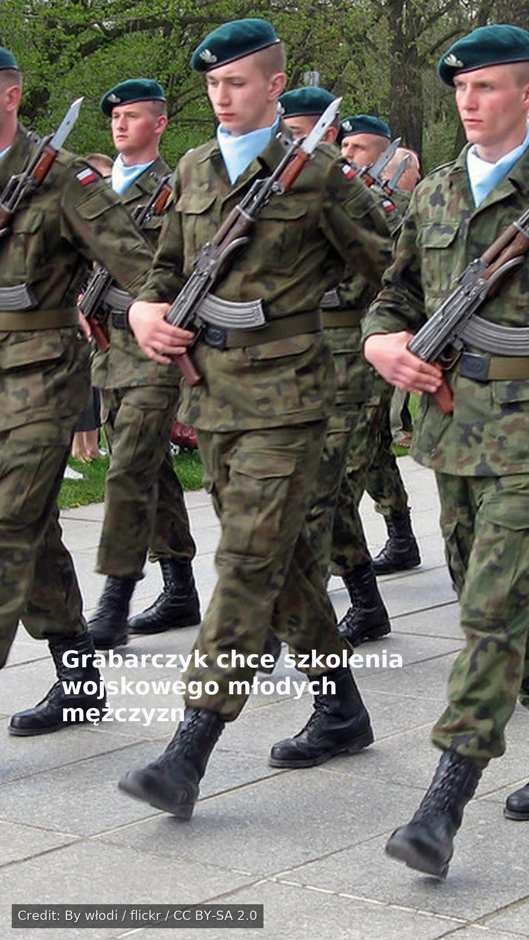Grabarczyk chce szkolenia wojskowego młodych mężczyzn