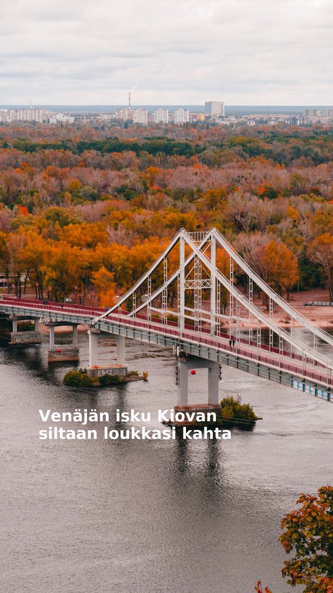 Venäjän isku Kiovan siltaan loukkasi kahta