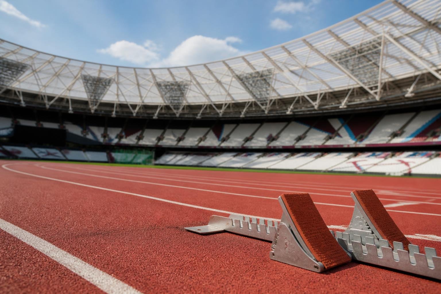 Kerr's mile world record attempt confirmed for London