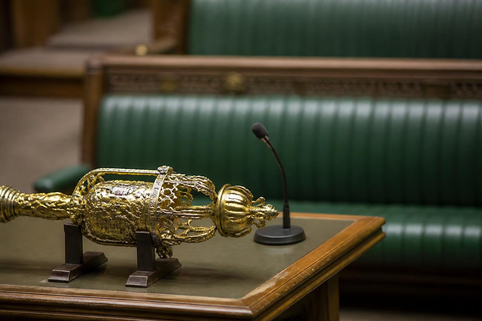Starmer holds final PMQs as Burnham is expected to succeed him