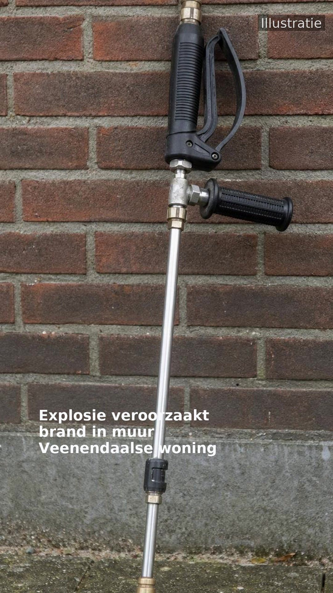 Explosie veroorzaakt brand in muur Veenendaalse woning