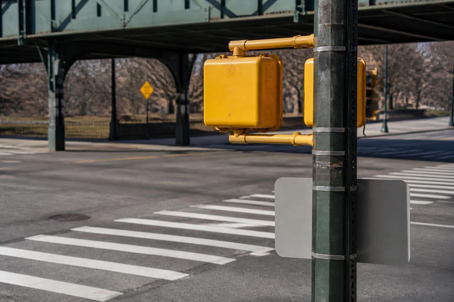 Two women dead, one person critical after car crosses Bronx intersection Two women dead, one person critical after car crosses Bronx intersection