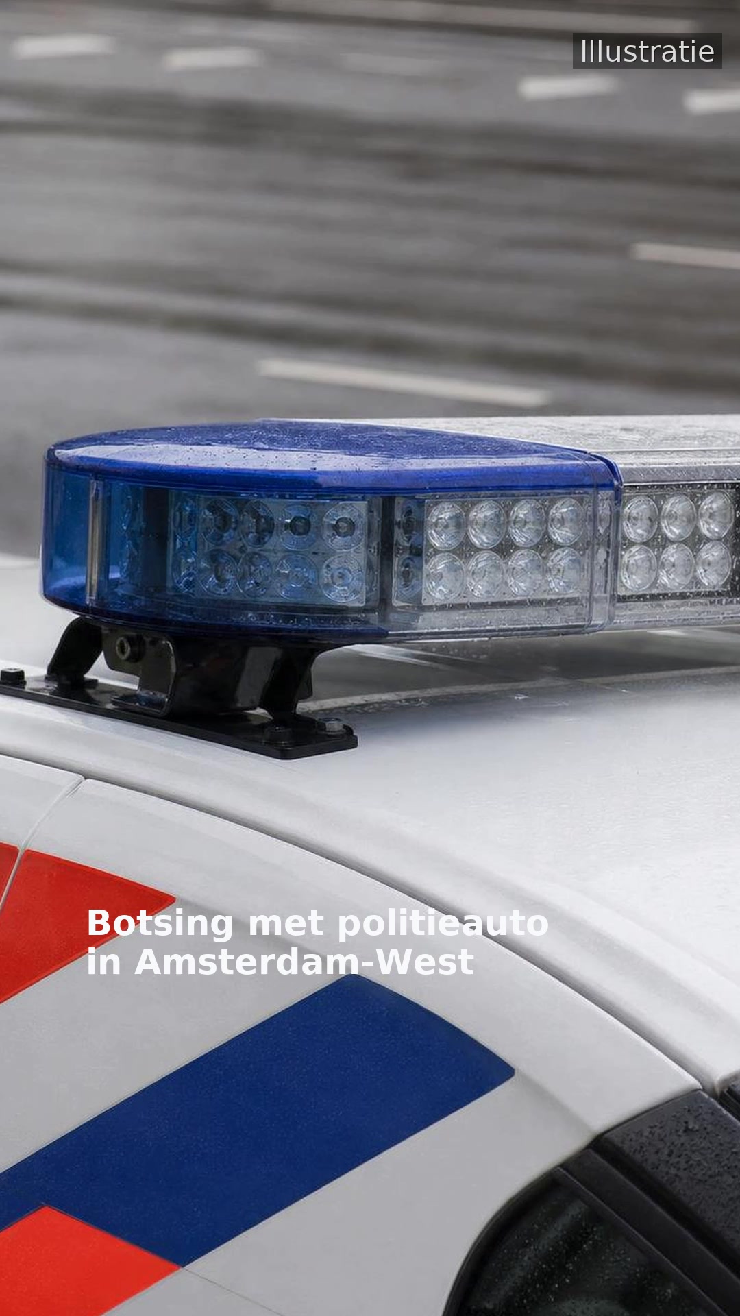 Botsing met politieauto in Amsterdam-West