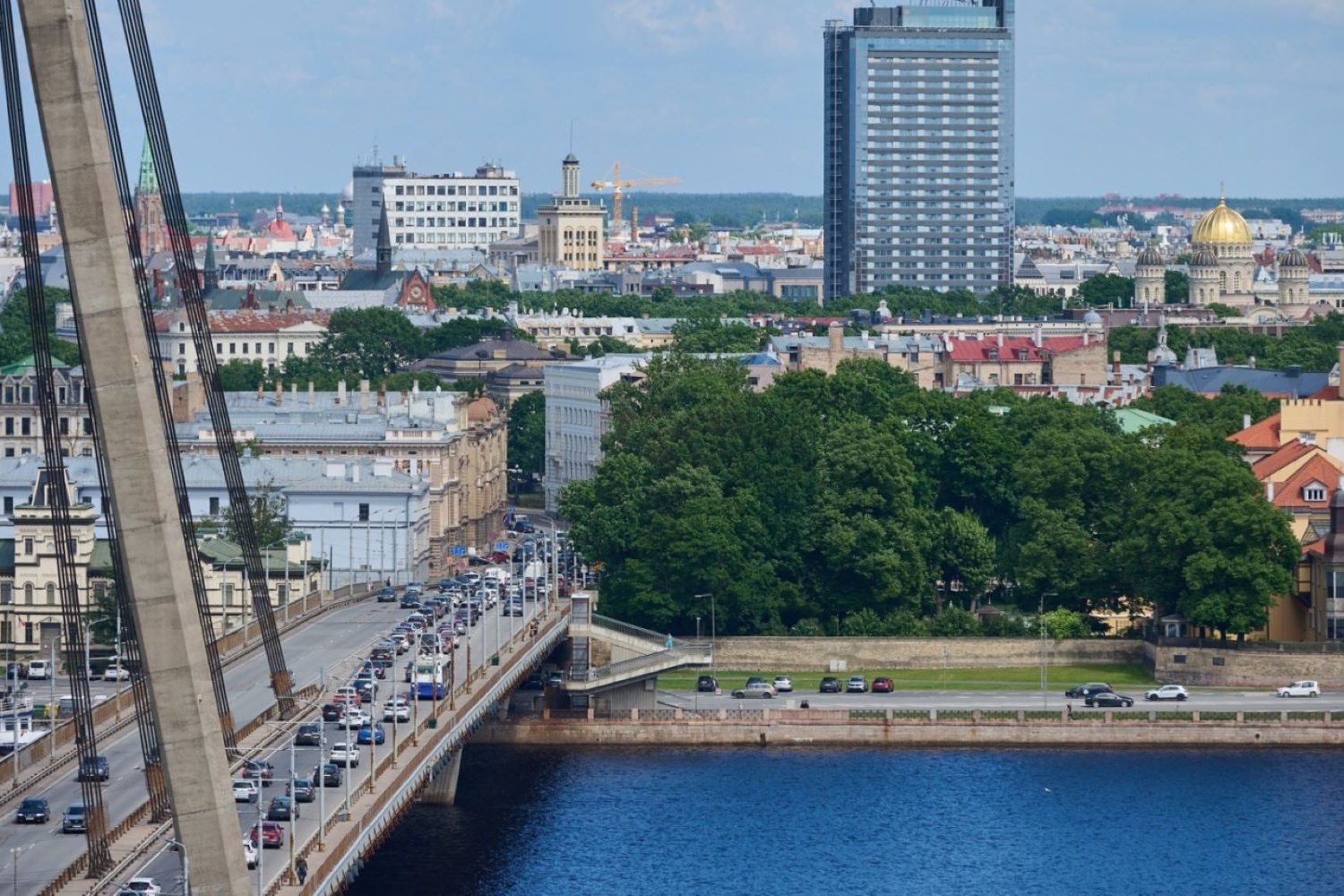 Pagaidu tilta nodrošināšanai Rīgā plāno paātrināt esošu LVC iepirkumu Pagaidu tilta nodrošināšanai Rīgā plāno paātrināt esošu LVC iepirkumu