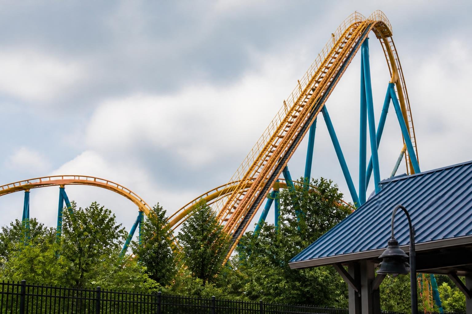 Six Flags Over Georgia plans Friday reopening after fatal coaster incident Six Flags Over Georgia plans Friday reopening after fatal coaster incident
