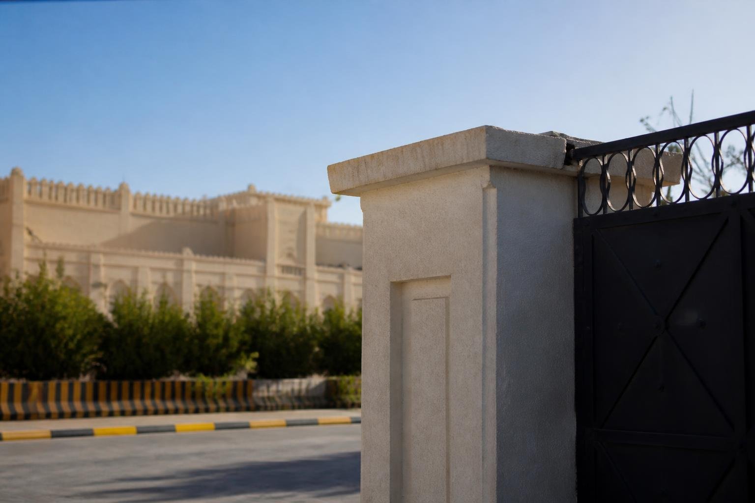 Five killed in Houthi attack on Yemen’s presidential palace complex
