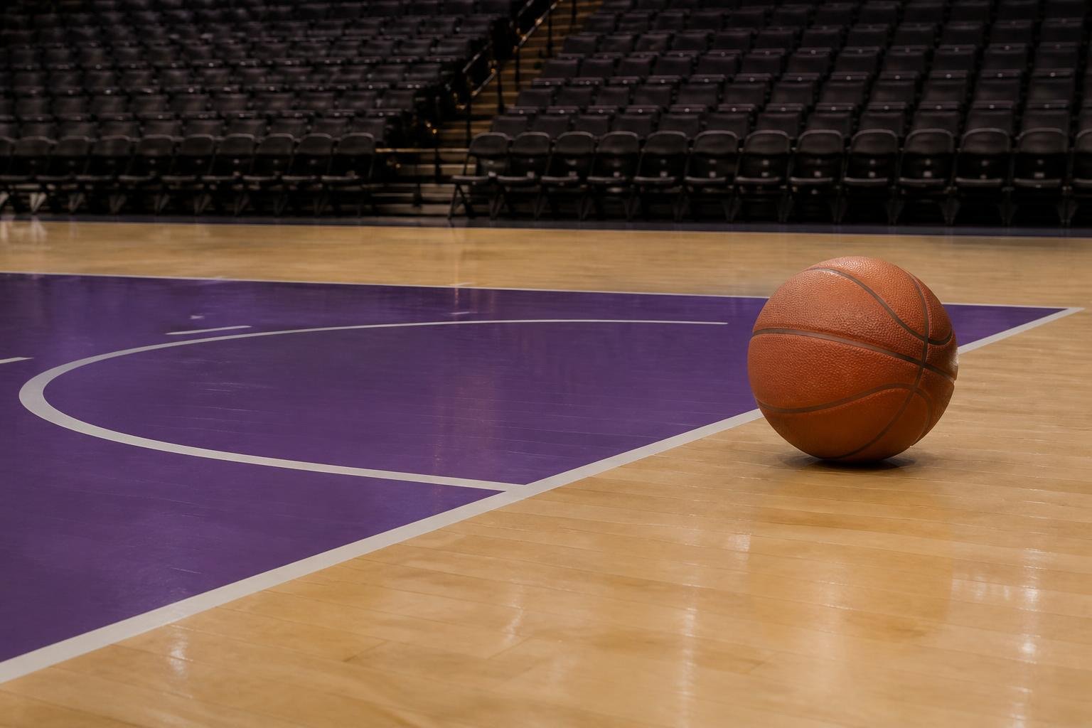 Valkyries hold Dream scoreless late to win WNBA Finals Game 1