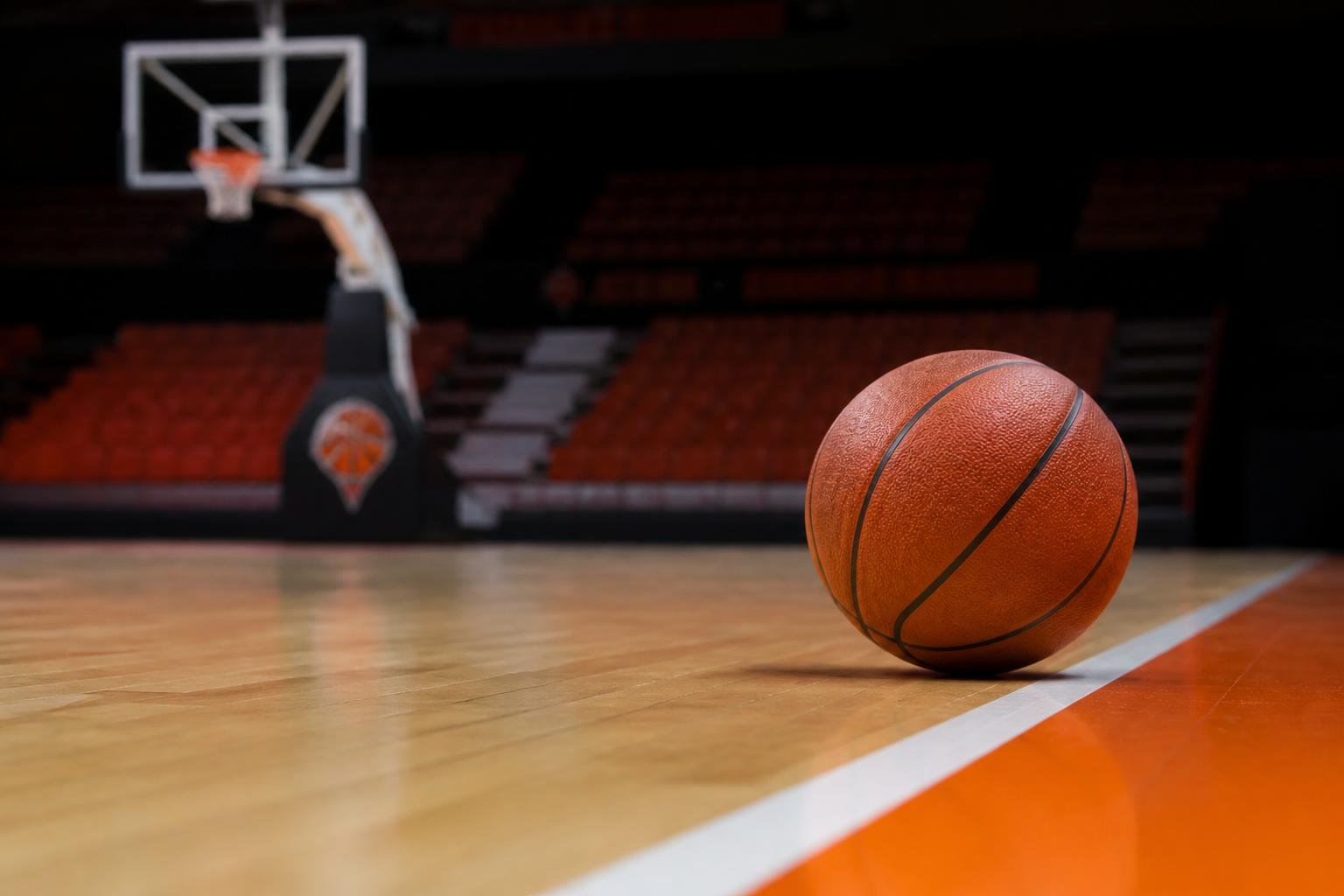 El Valencia Basket suma su tercera victoria liguera seguida ante el Baxi Ferrol