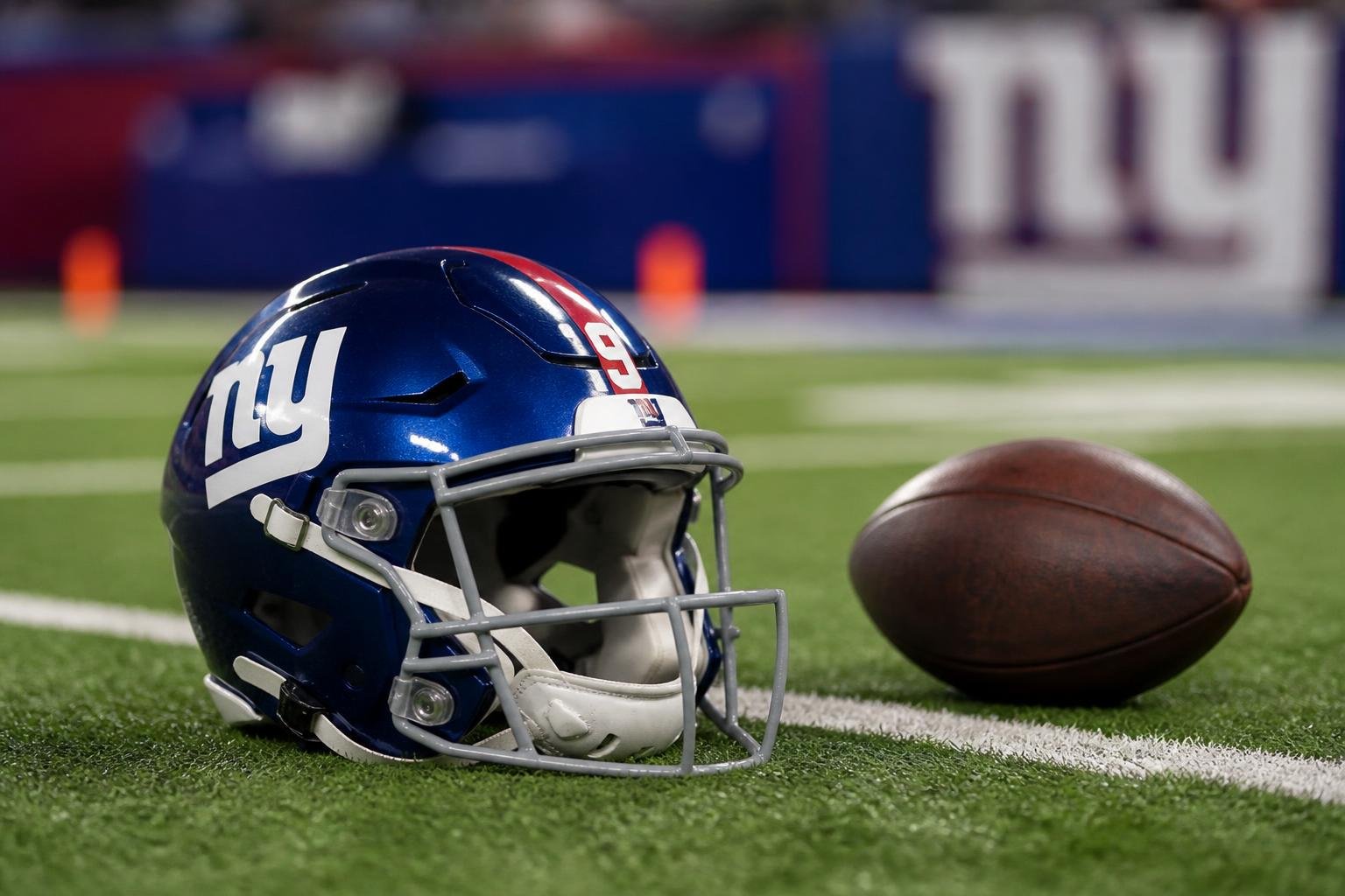 McCarthy nearly leads Giants comeback in 34-27 loss to Saints McCarthy nearly leads Giants comeback in 34-27 loss to Saints