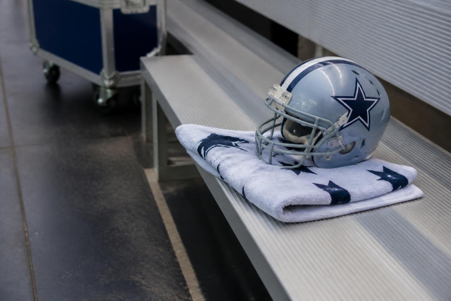 Cowboys offense falters in 23-13 loss to Packers as defense shows signs of progress Cowboys offense falters in 23-13 loss to Packers as defense shows signs of progress