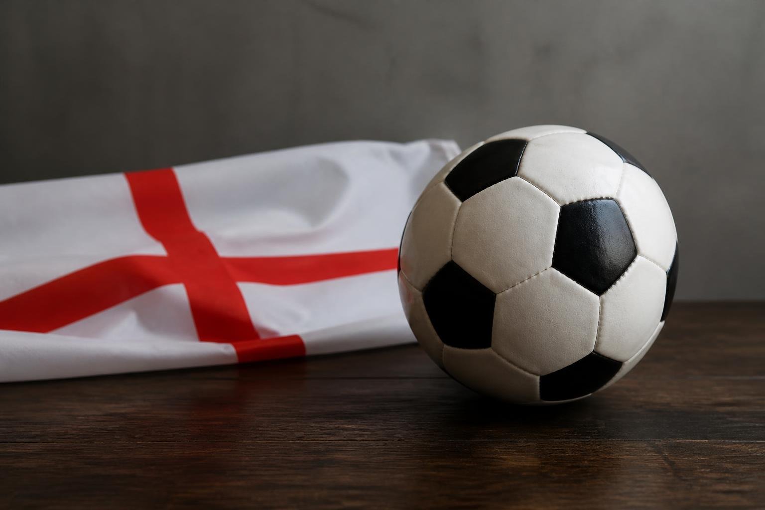 England fans seek revenge for 1986 defeat before Argentina semi-final
