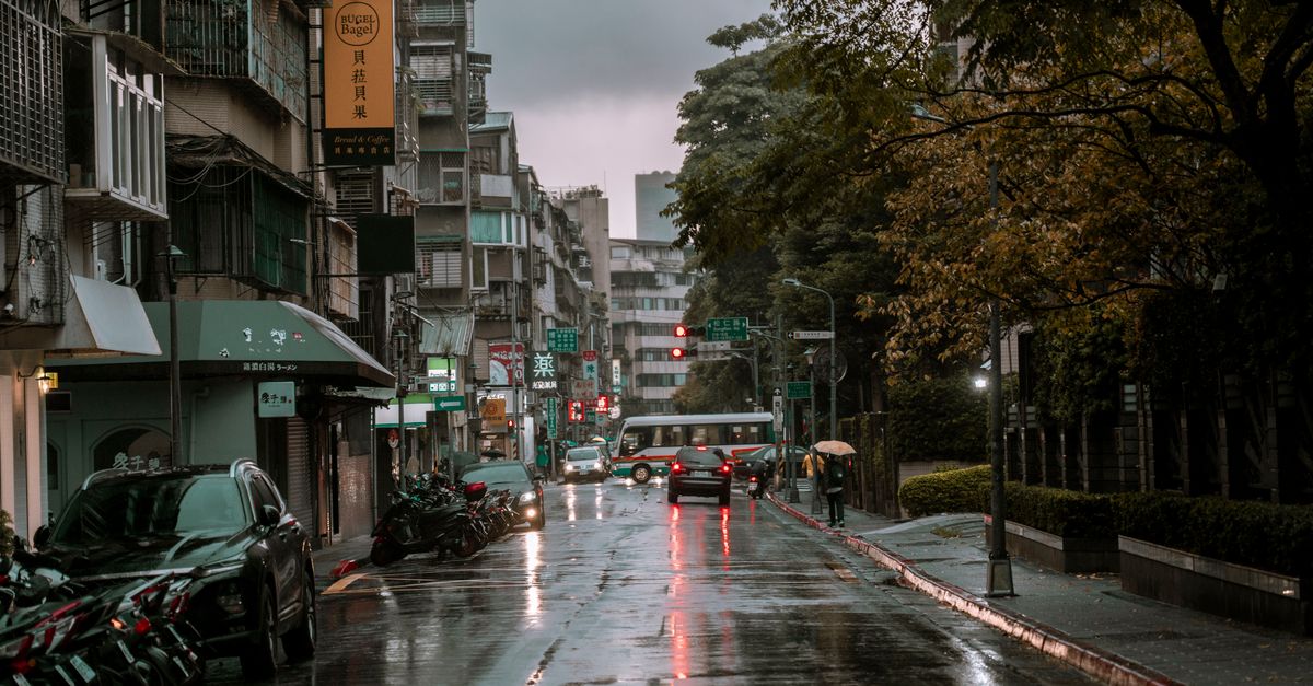 Météo du 22 octobre à Berne: pluie, 5…13 °C et vent soutenu