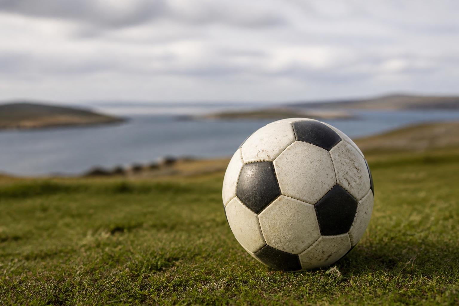 England–Argentina semi-final prompts Falklands debate