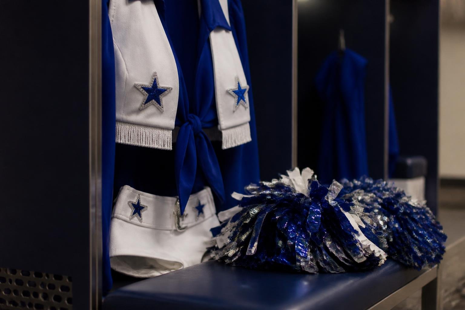 Cowboys agree to recognize cheerleaders’ union