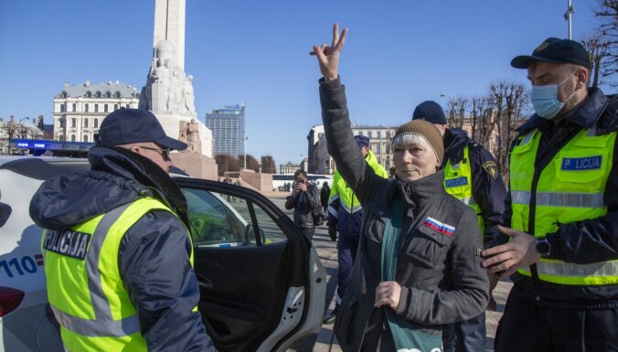 Суд дал санкцию на арест активистки Елены Крейле после повторного использования символов, прославляющих войну