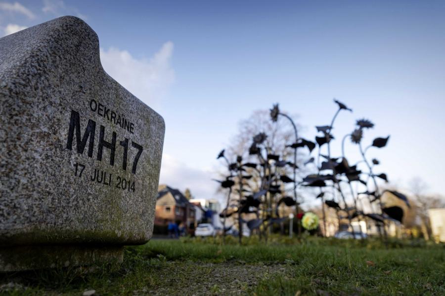 Суд по MH17 оставил лишь одну версию катастрофы Суд по MH17 оставил лишь одну версию катастрофы