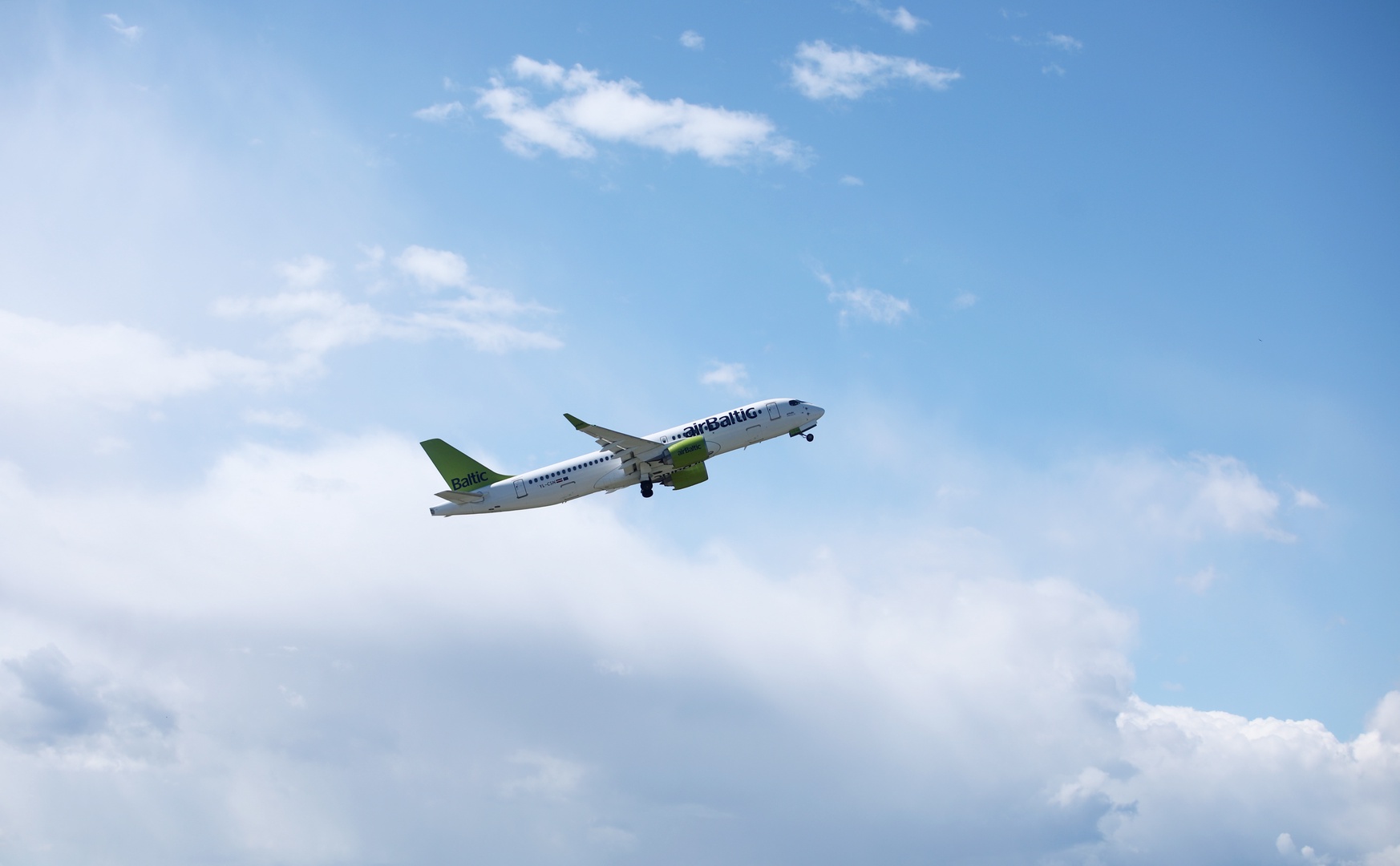 "airBaltic" vienojusies ar "Airbus" par atlikušo 28 lidmašīnu piegādi līdz 2024.gada sākumam "airBaltic" vienojusies ar "Airbus" par atlikušo 28 lidmašīnu piegādi līdz 2024.gada sākumam