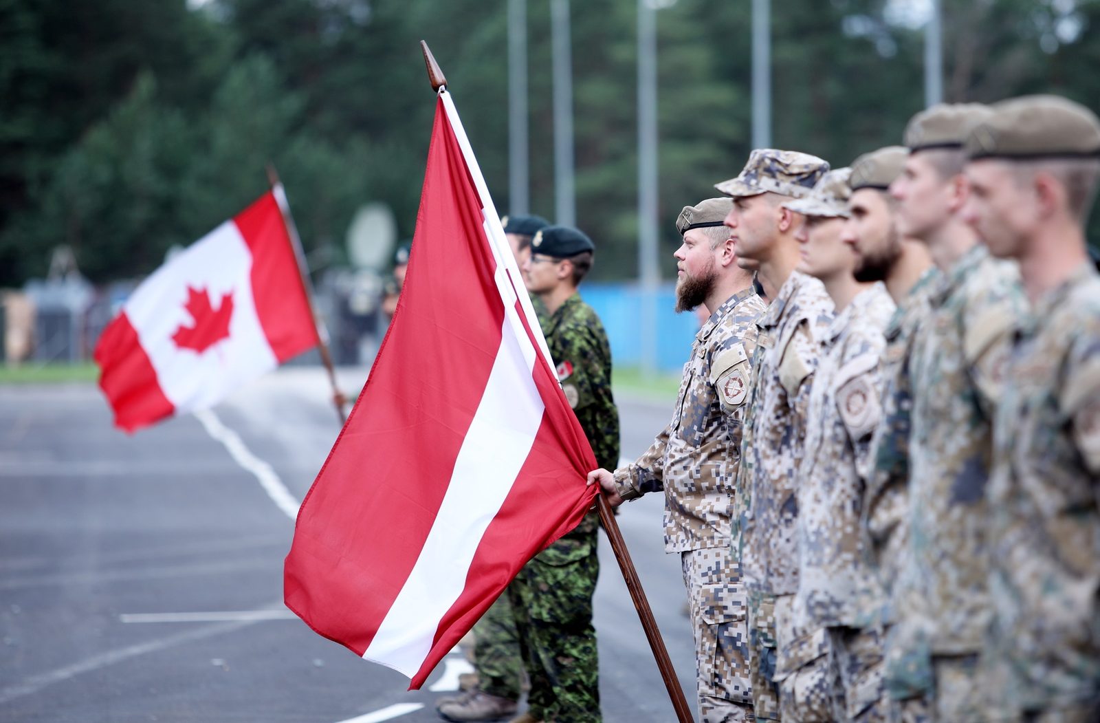 Valdība atbalsta Latvijas piedalīšanos NATO misijā Irākā Valdība atbalsta Latvijas piedalīšanos NATO misijā Irākā