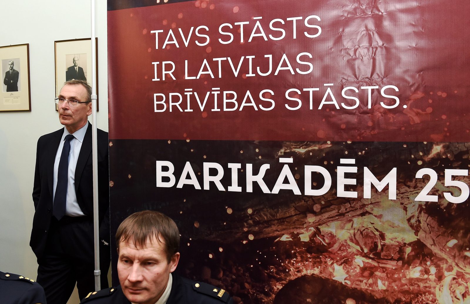 Saeima aicina jauniešus piedalīties barikāžu 30.gadadienai veltītā fotokonkursā Saeima aicina jauniešus piedalīties barikāžu 30.gadadienai veltītā fotokonkursā