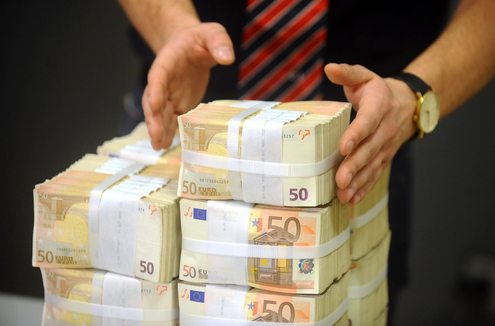 Министерства подали заявки на проекты из фонда оздоровления ЕС на 7,5 млрд. евро Министерства подали заявки на проекты из фонда оздоровления ЕС на 7,5 млрд. евро