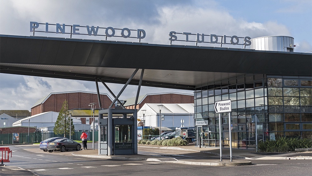 Pinewood Group откроет комплекс для посетителей блокбастеров Pinewood Group откроет комплекс для посетителей блокбастеров