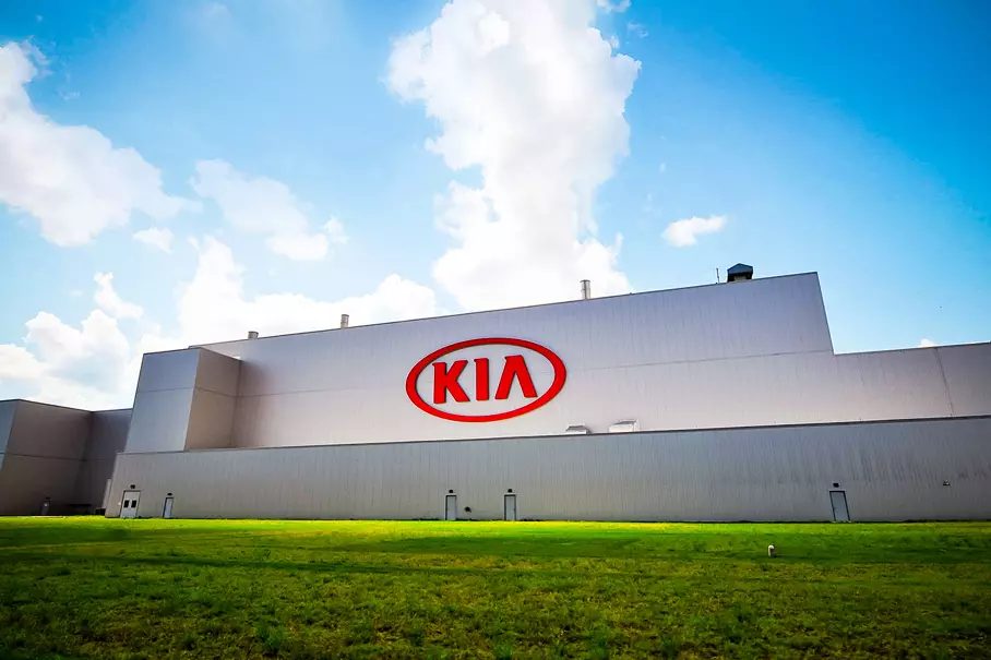 Kia пришлось остановить работу двух завдов из-за заражений covid-19 Kia пришлось остановить работу двух завдов из-за заражений covid-19