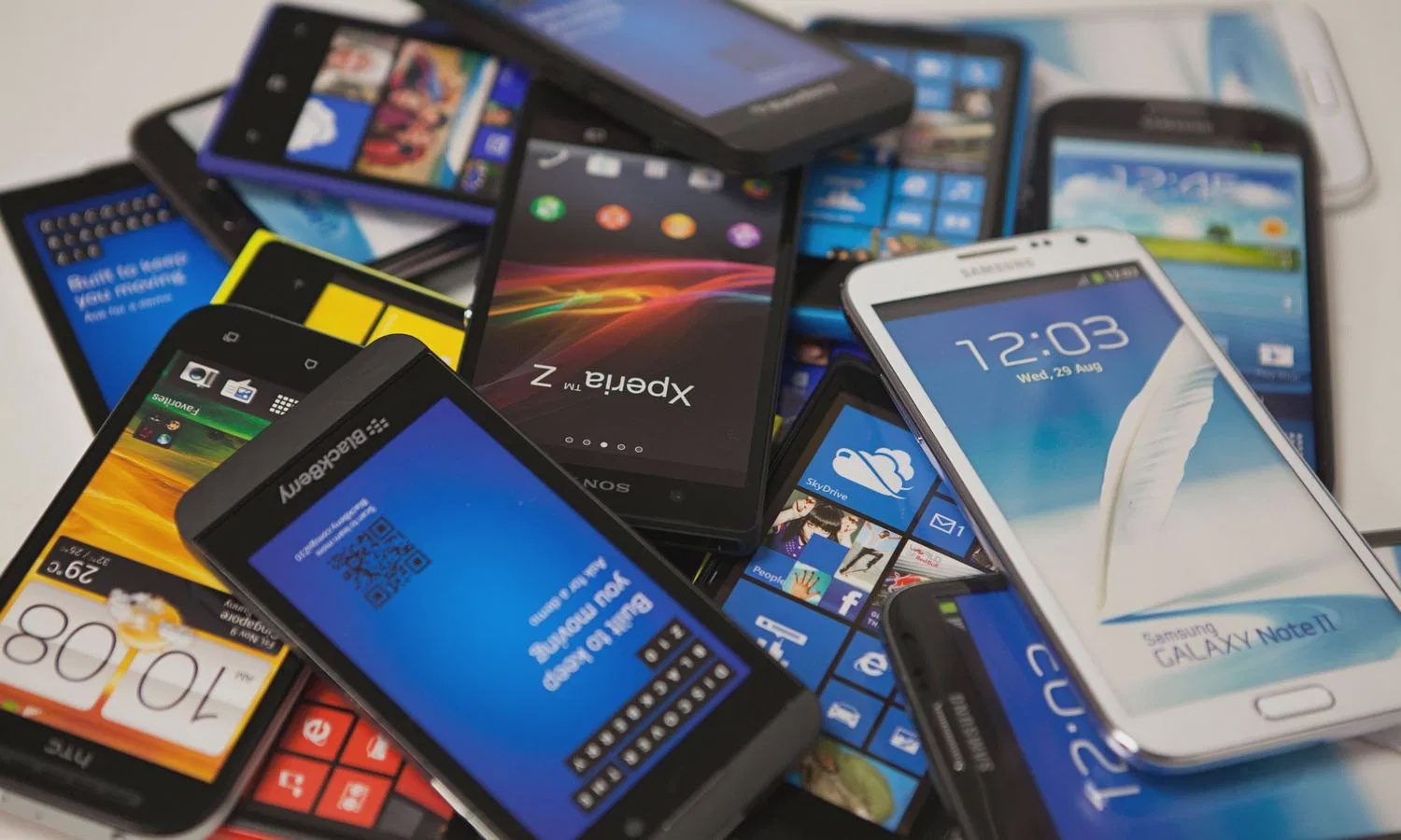 Названы самые популярные смартфоны Названы самые популярные смартфоны