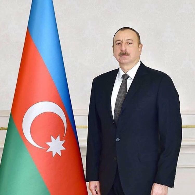 Алиев: Баку прервет связи с любой страной, признавшей независимость Карабаха Алиев: Баку прервет связи с любой страной, признавшей независимость Карабаха