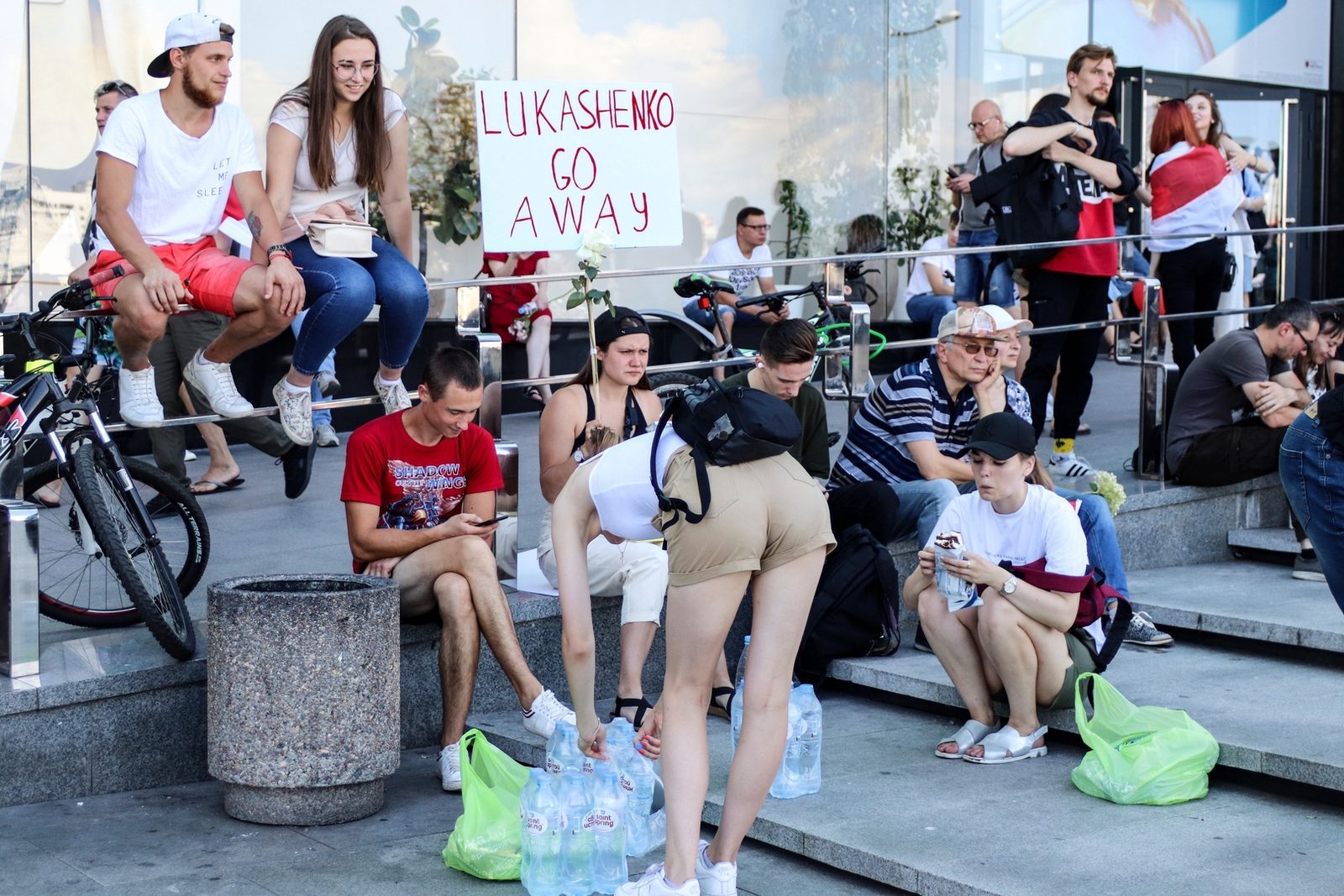 Tihanovska piedāvājusi Lukašenko imunitāti Tihanovska piedāvājusi Lukašenko imunitāti