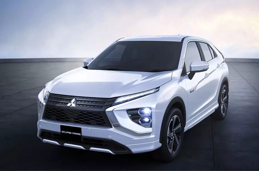 Mitsubishi Eclipse Cross стал гибридом Mitsubishi Eclipse Cross стал гибридом