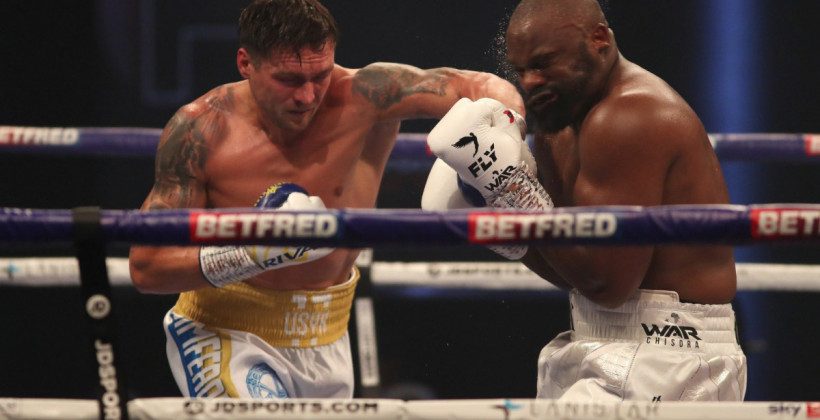 Усик по очкам выиграл Дерека Чисору и стал претендентом на на титул WBO