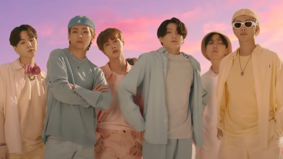 Корейская поп-группа BTS взяла главный приз MTV European Music Awards Корейская поп-группа BTS взяла главный приз MTV European Music Awards