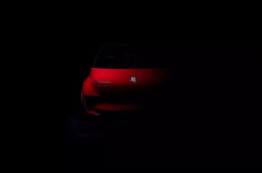 Появилось первое изображение странного Porsche Появилось первое изображение странного Porsche